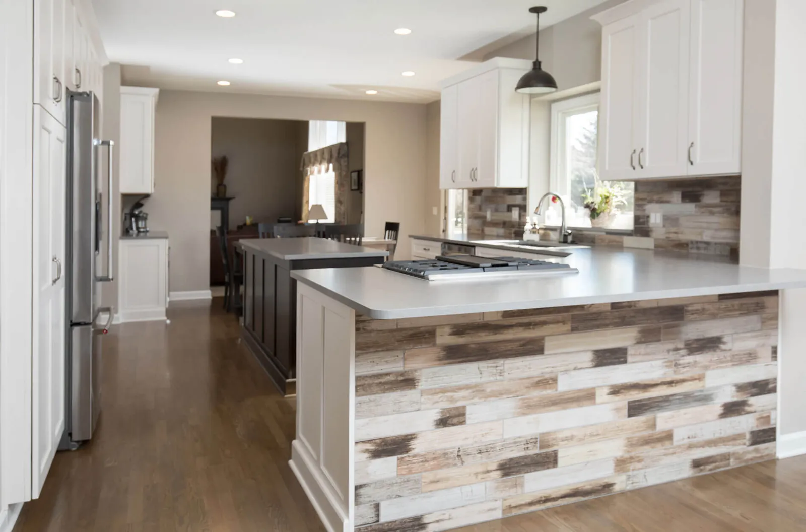 Bright & Airy Kitchen — photo 2
