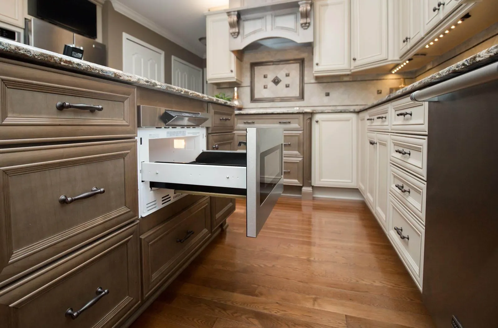 Classic Kitchen Update — photo 5