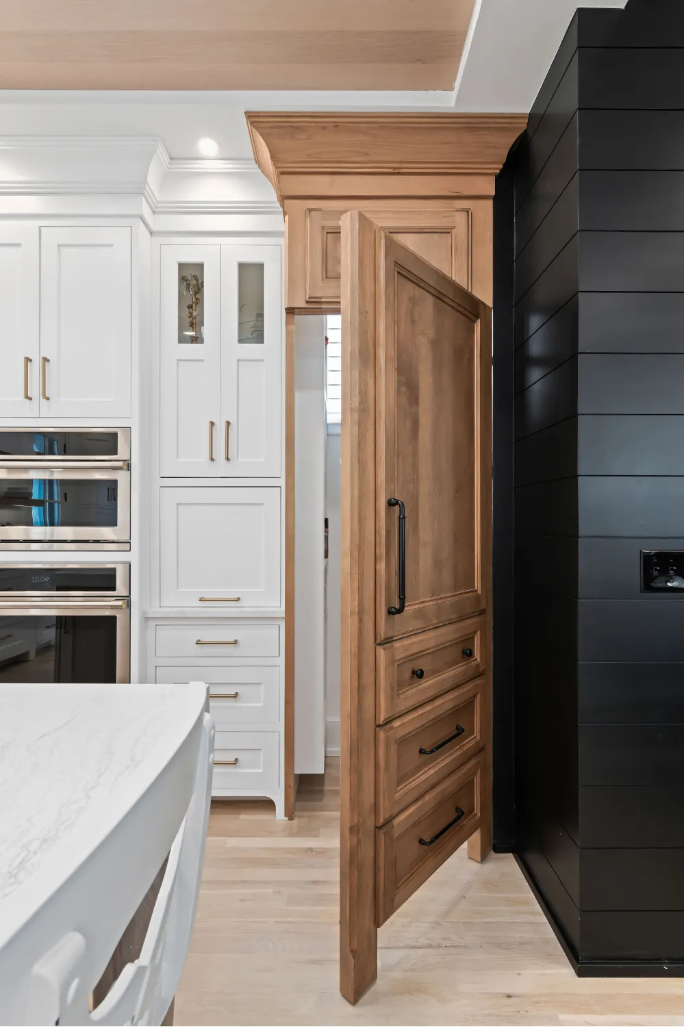 Modern Farmhouse Charm Kitchen Remodel, photo 4