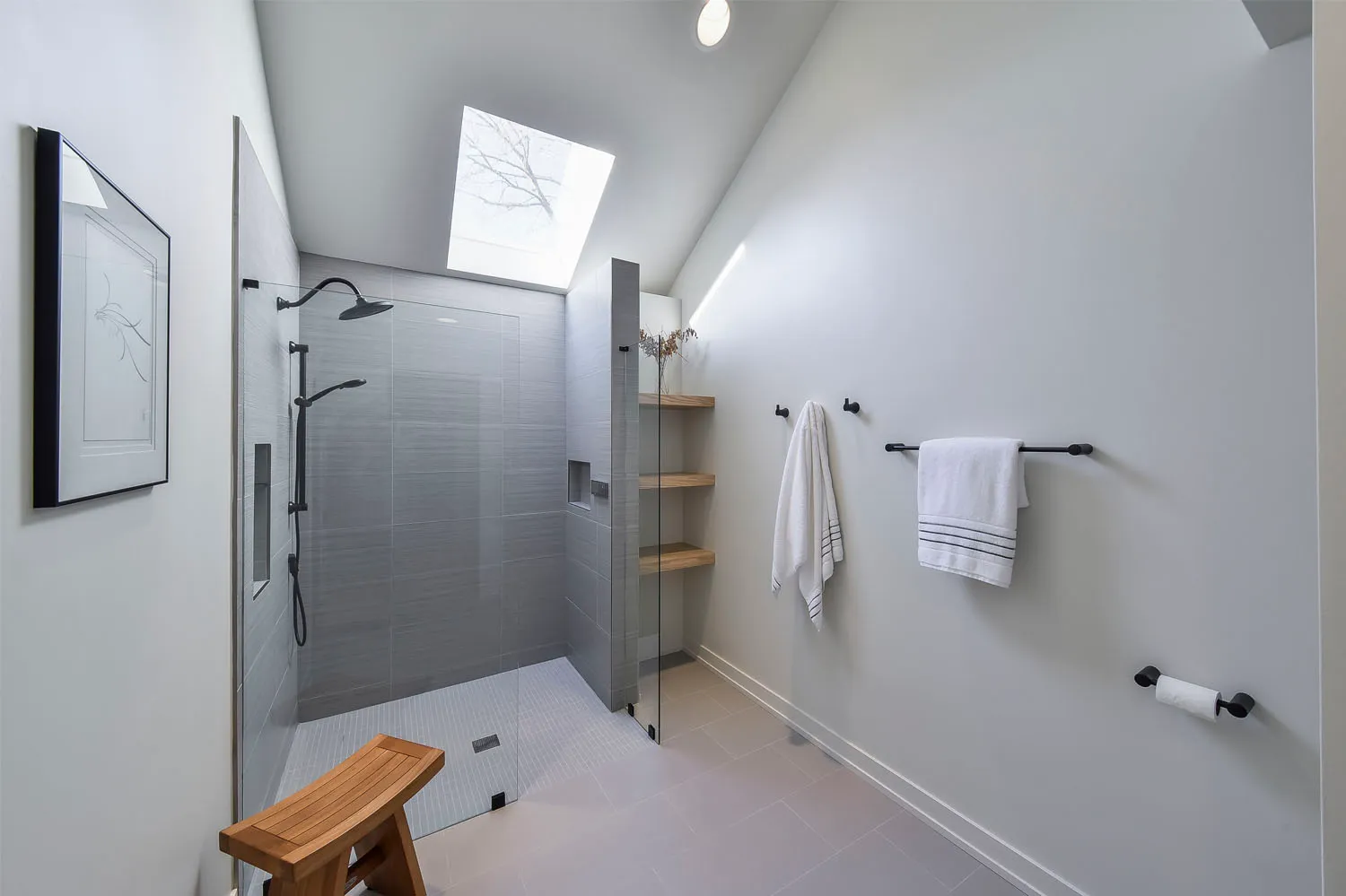 Stunningly Spa Mater Bath Remodel — photo 1