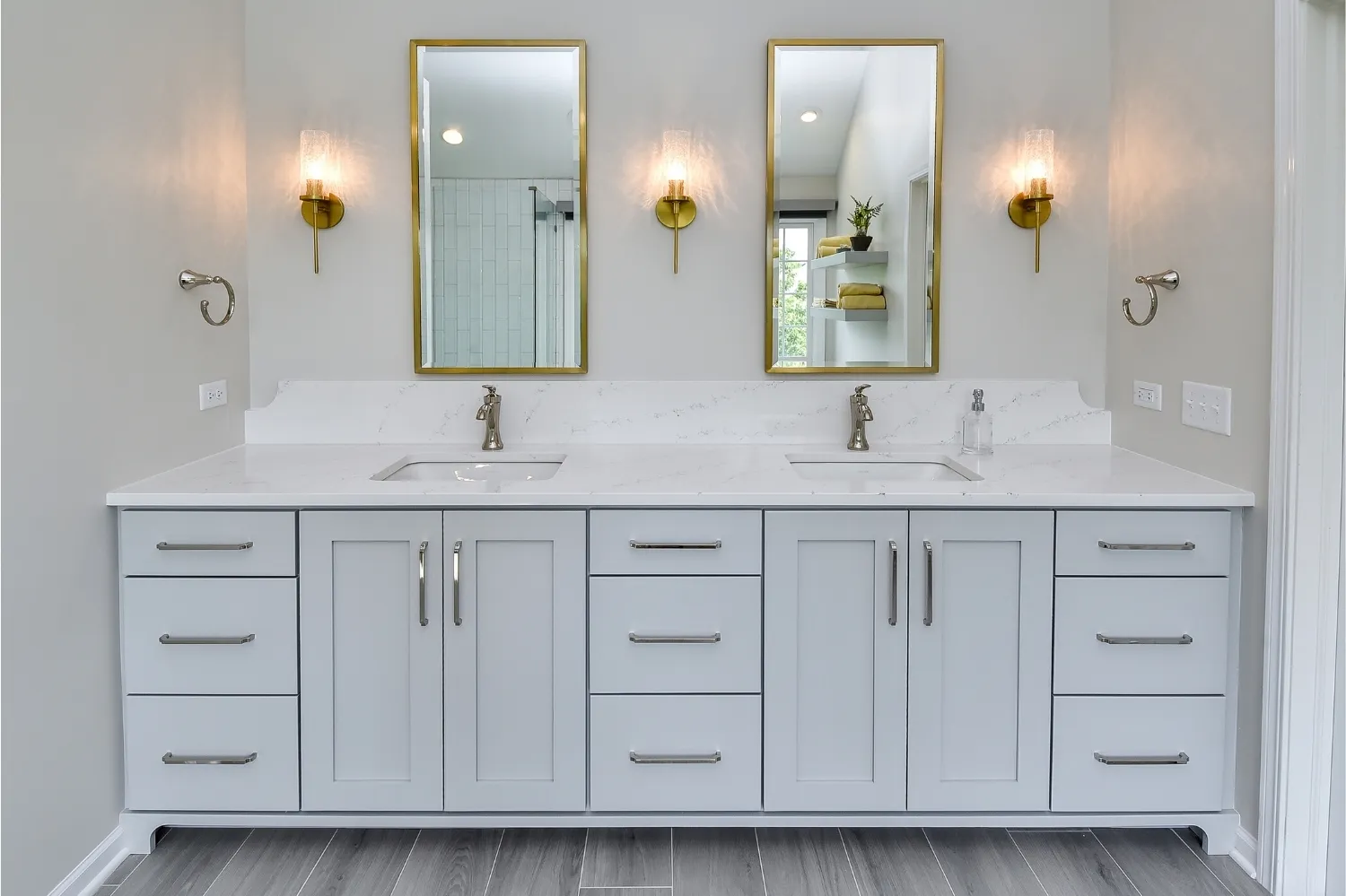 Naturally Inviting Master Bath Remodel — photo 3