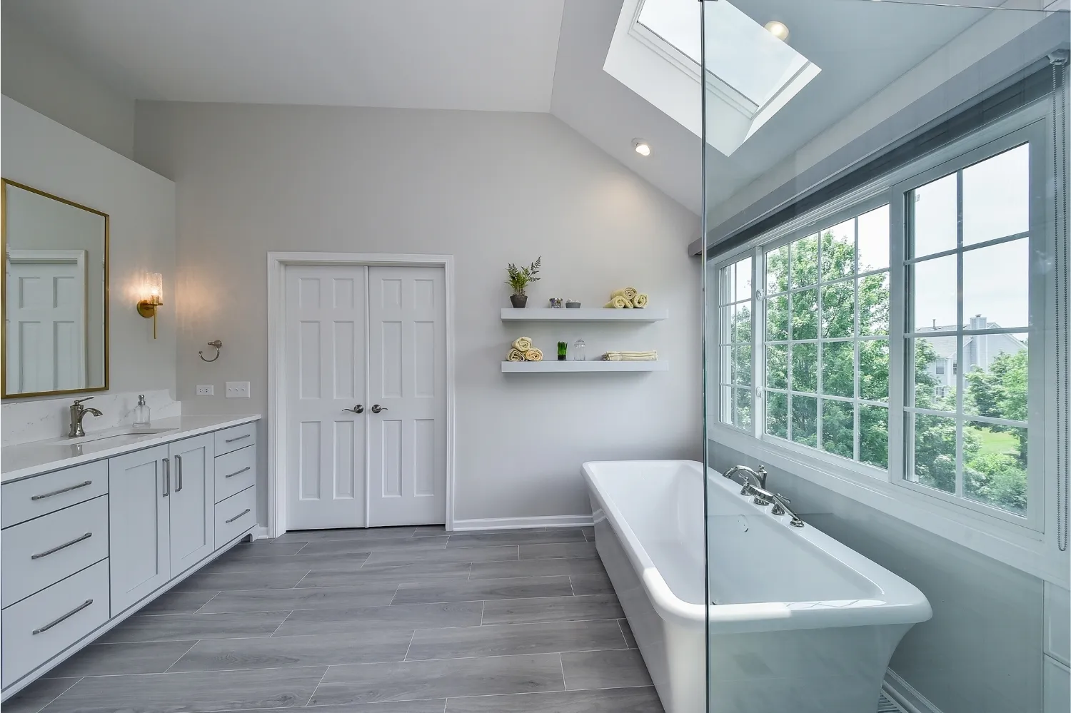 Naturally Inviting Master Bath Remodel — photo 4