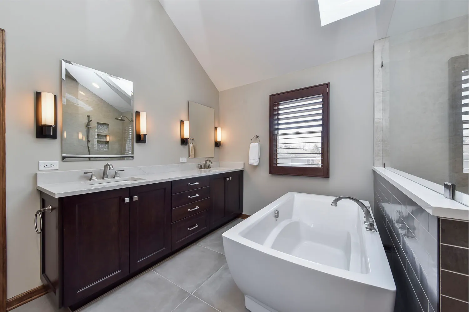 Rustic Living Master Bath Remodel — photo 3
