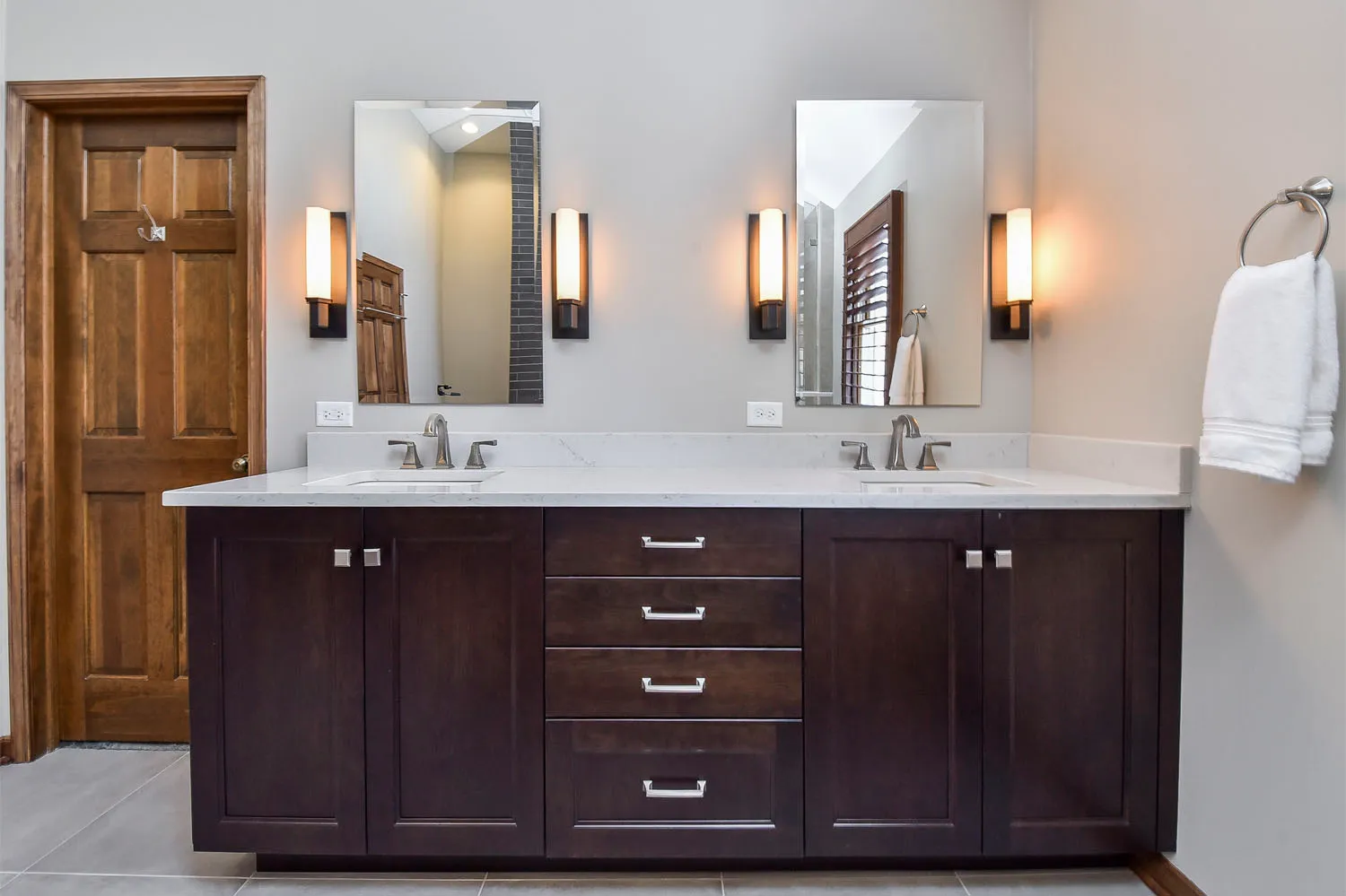 Rustic Living Master Bath Remodel — photo 4