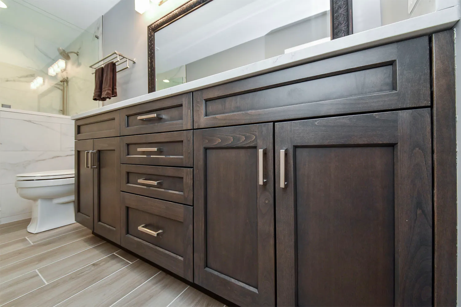 Warm Inviting’s Hall Bath Remodel — photo 3