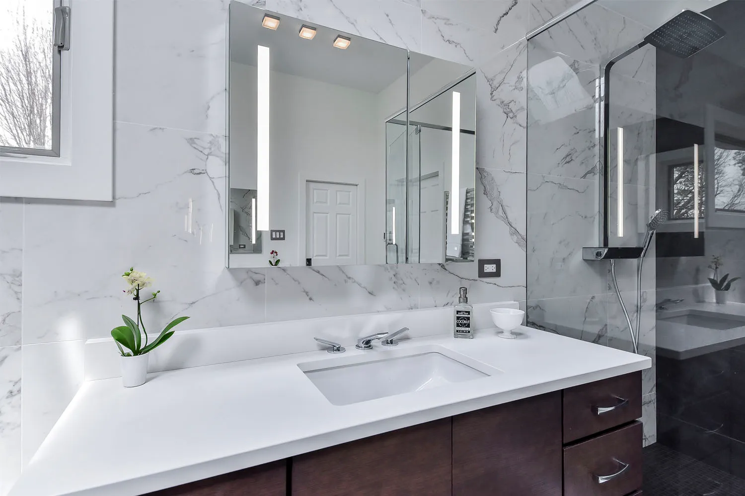 Seamlessly Sharp Master Bath Remodel — photo 3