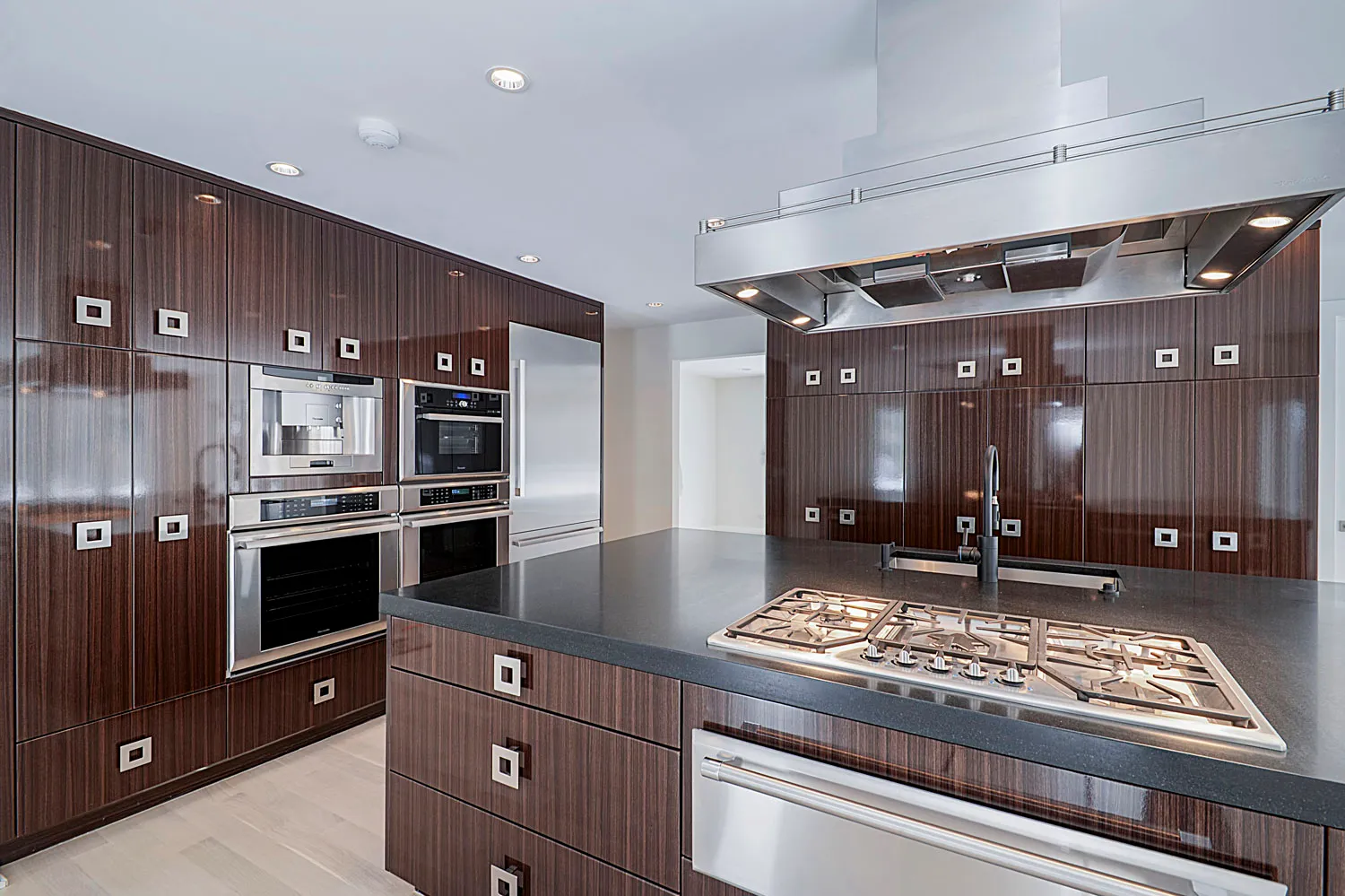 Rustic Cream Kitchen Remodel — photo 1