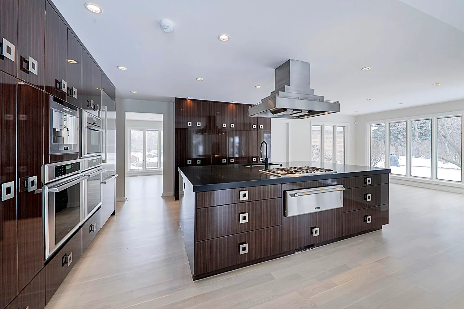 Rustic Cream Kitchen Remodel — photo 4