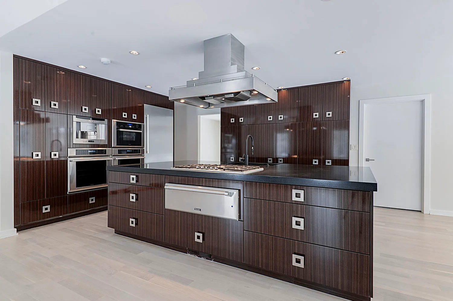 Rustic Cream Kitchen Remodel — photo 6
