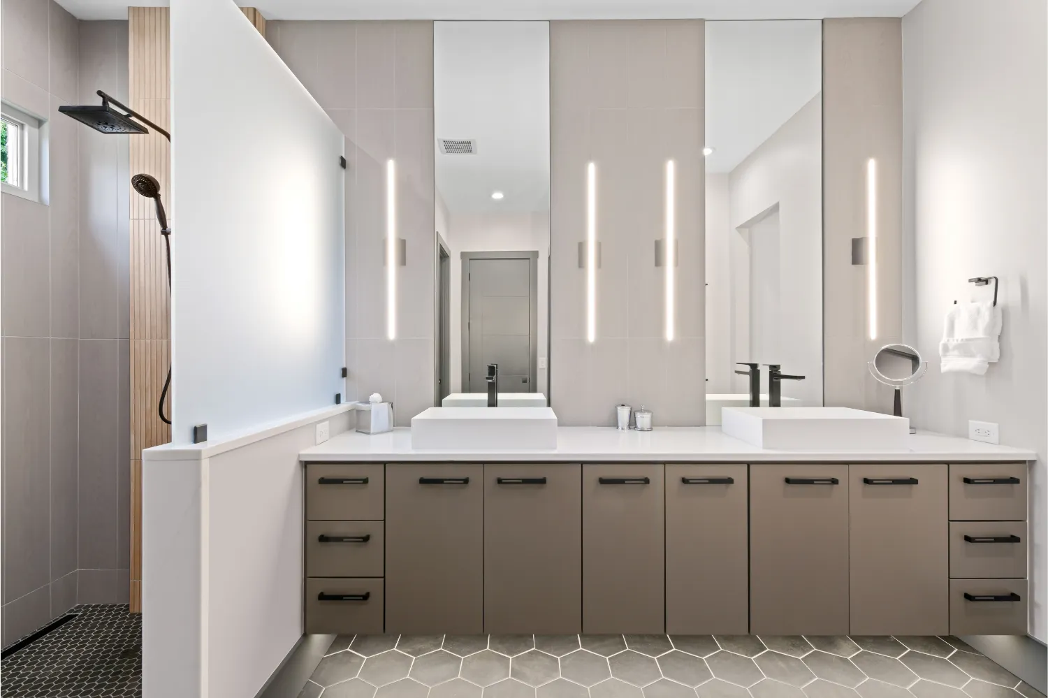 The Gift of a Wood Accent Master Bath Remodel — photo 4