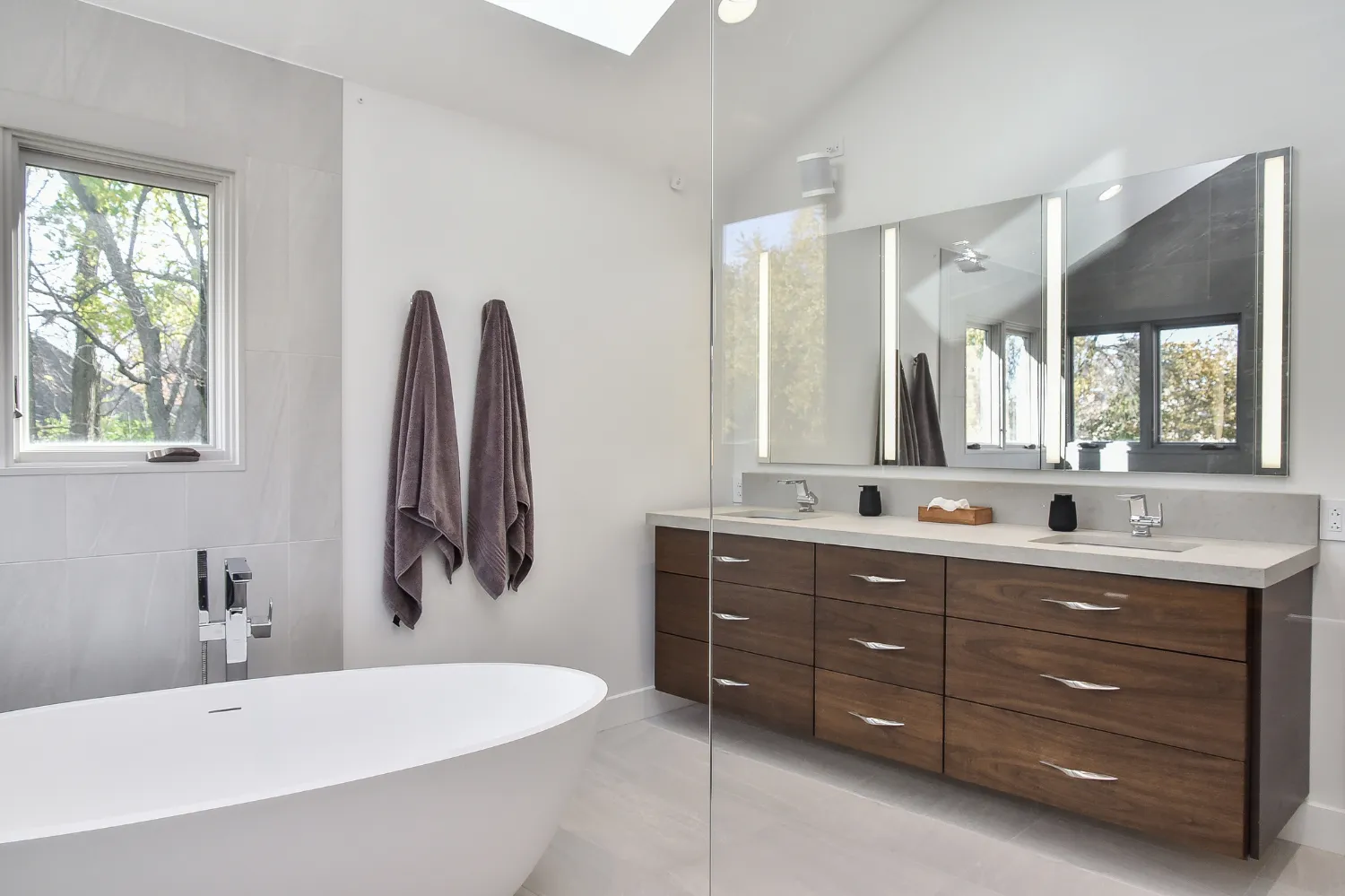 Open Concept Living Master Bath Remodel — photo 2