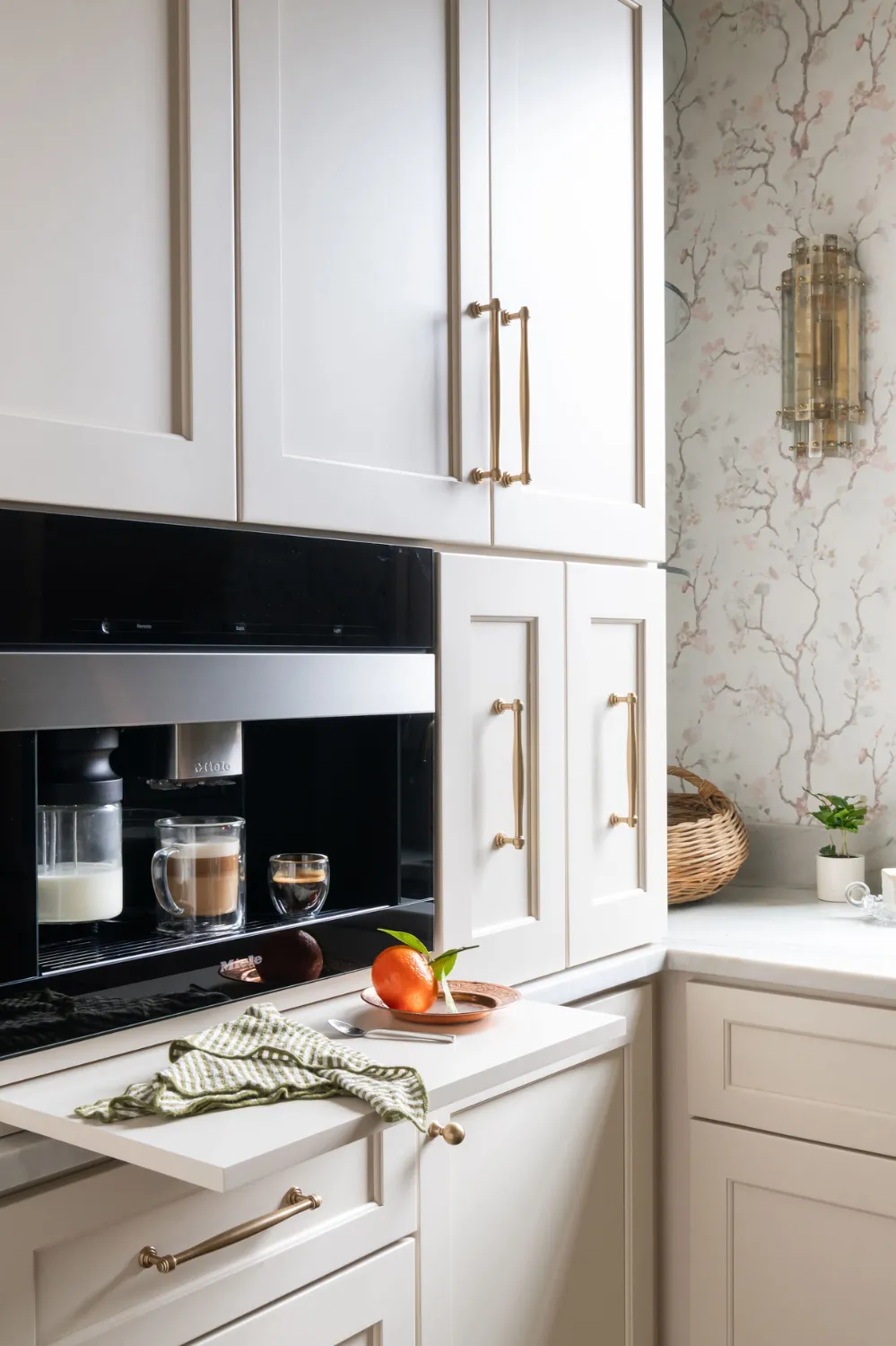 Refined Contrast Kitchen Remodel — photo 4