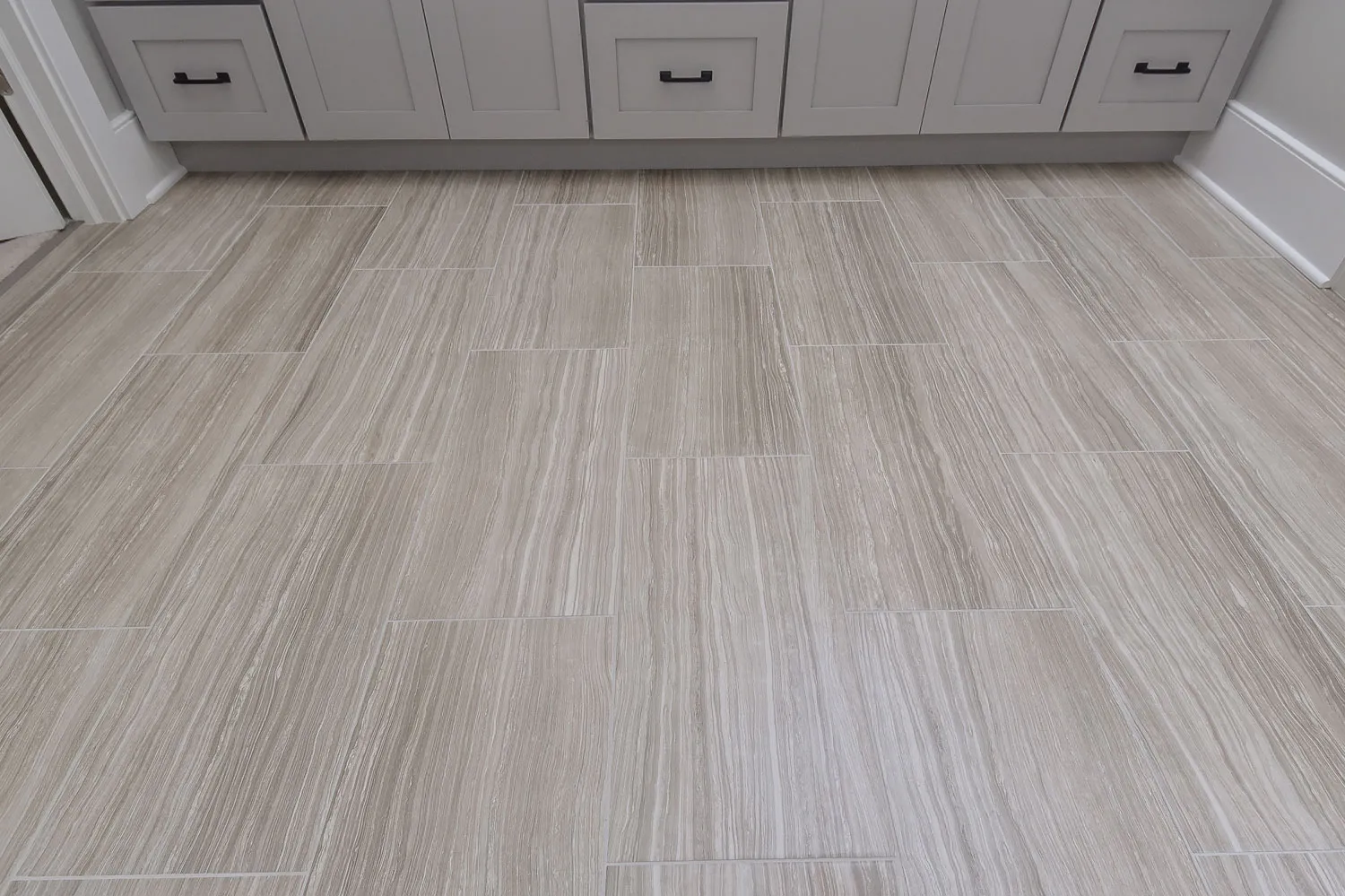 Strikingly Tasteful Master Bath Remodel — photo 2