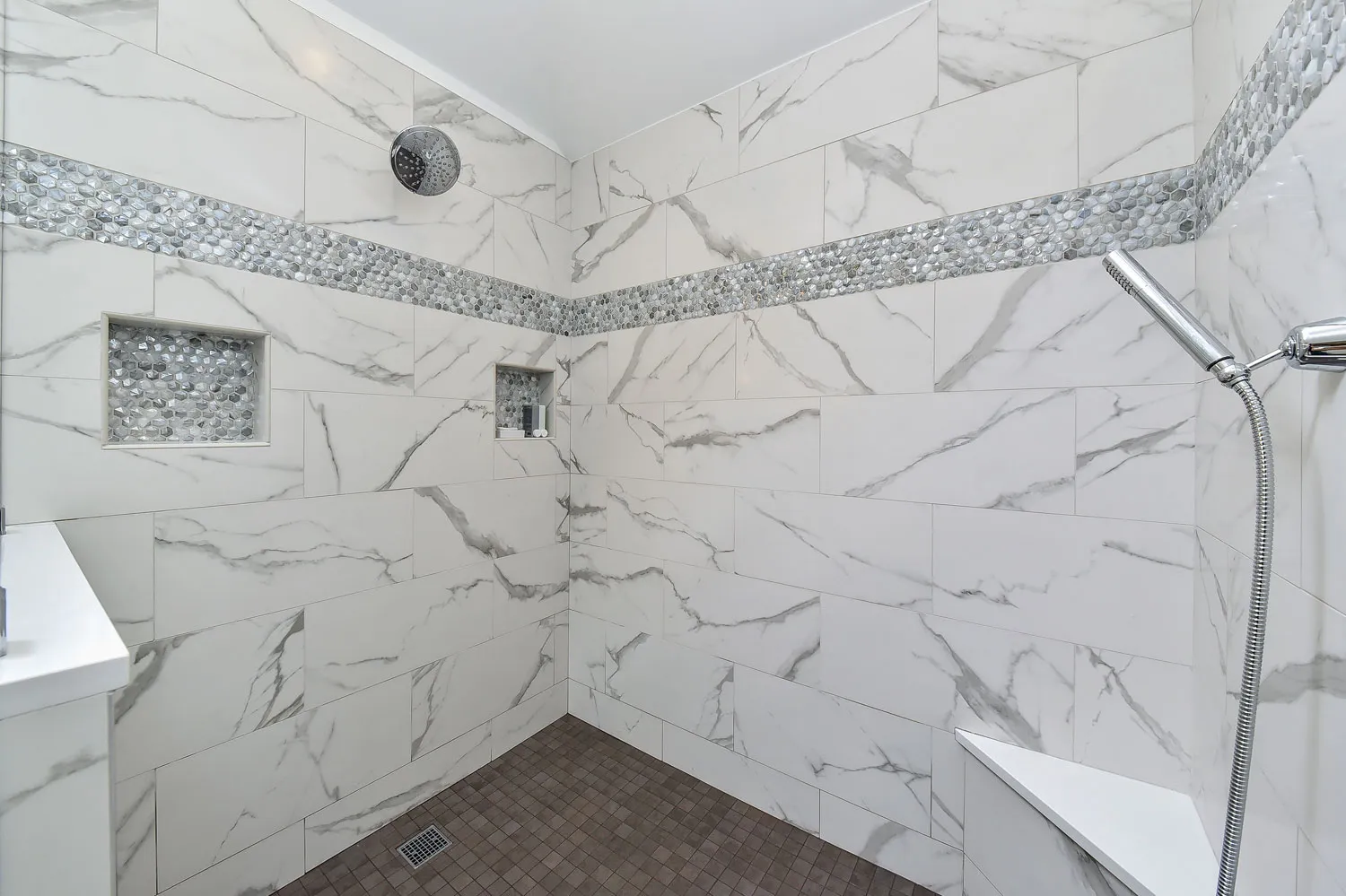 Strikingly Tasteful Master Bath Remodel — photo 6