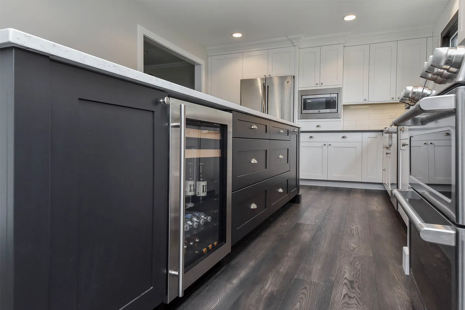 Traditionally Fresh Kitchen Remodel — photo 3
