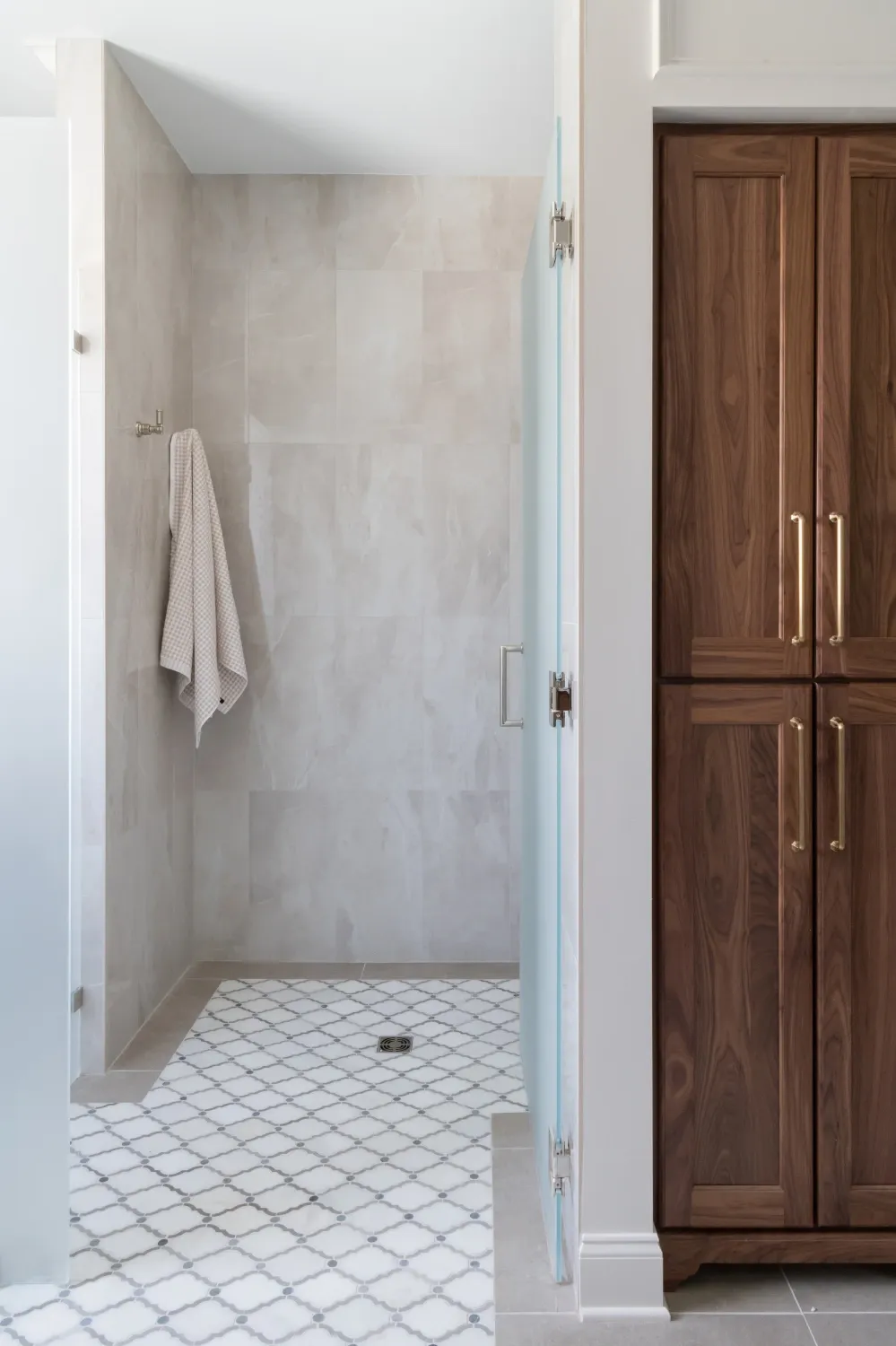 Traditional Elegance Bathroom Remodel — photo 4
