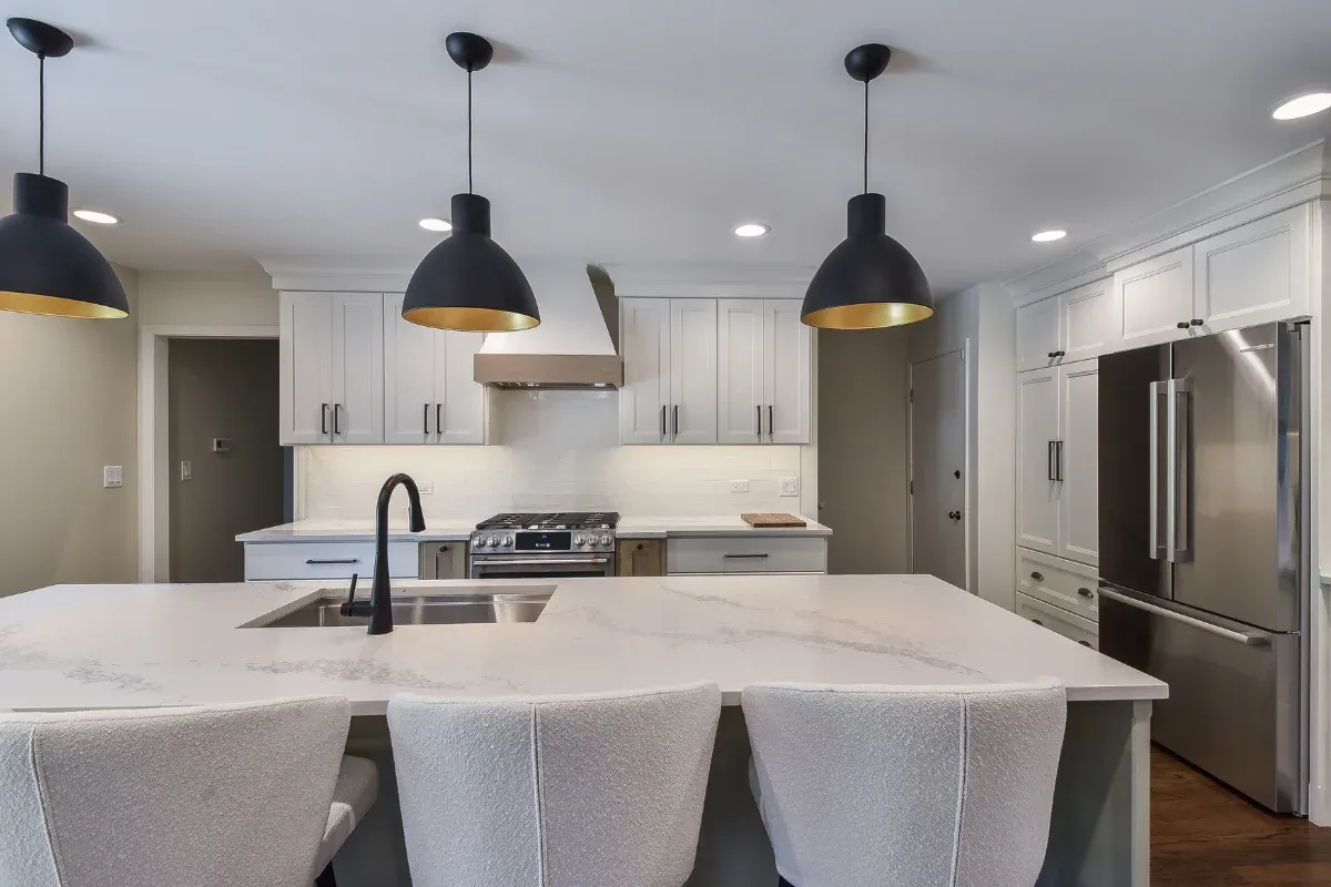 Sleek Tranquility Kitchen and Bathroom Remodel, photo 3