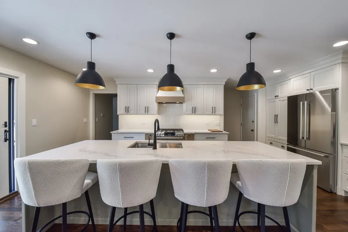 Sleek Tranquility Kitchen and Bathroom Remodel, photo 4