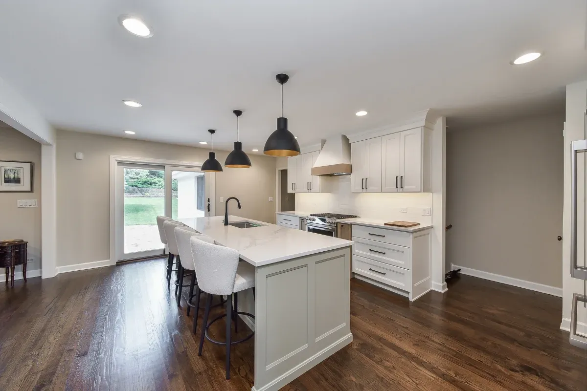 Sleek Tranquility Kitchen and Bathroom Remodel, photo 5