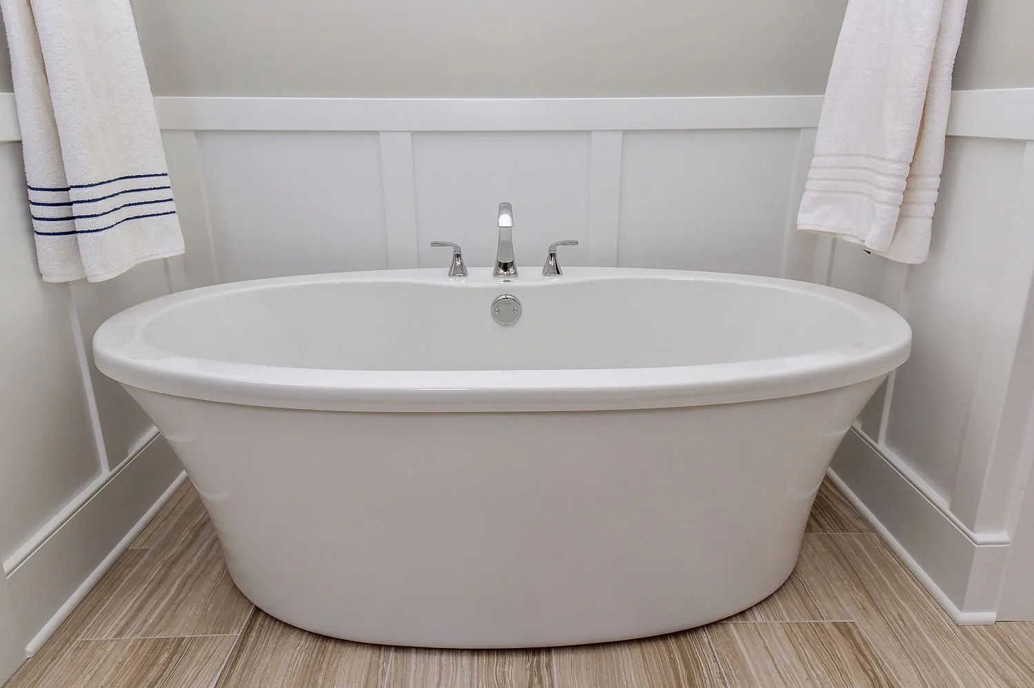Strikingly Tasteful Master Bath Remodel, photo 7